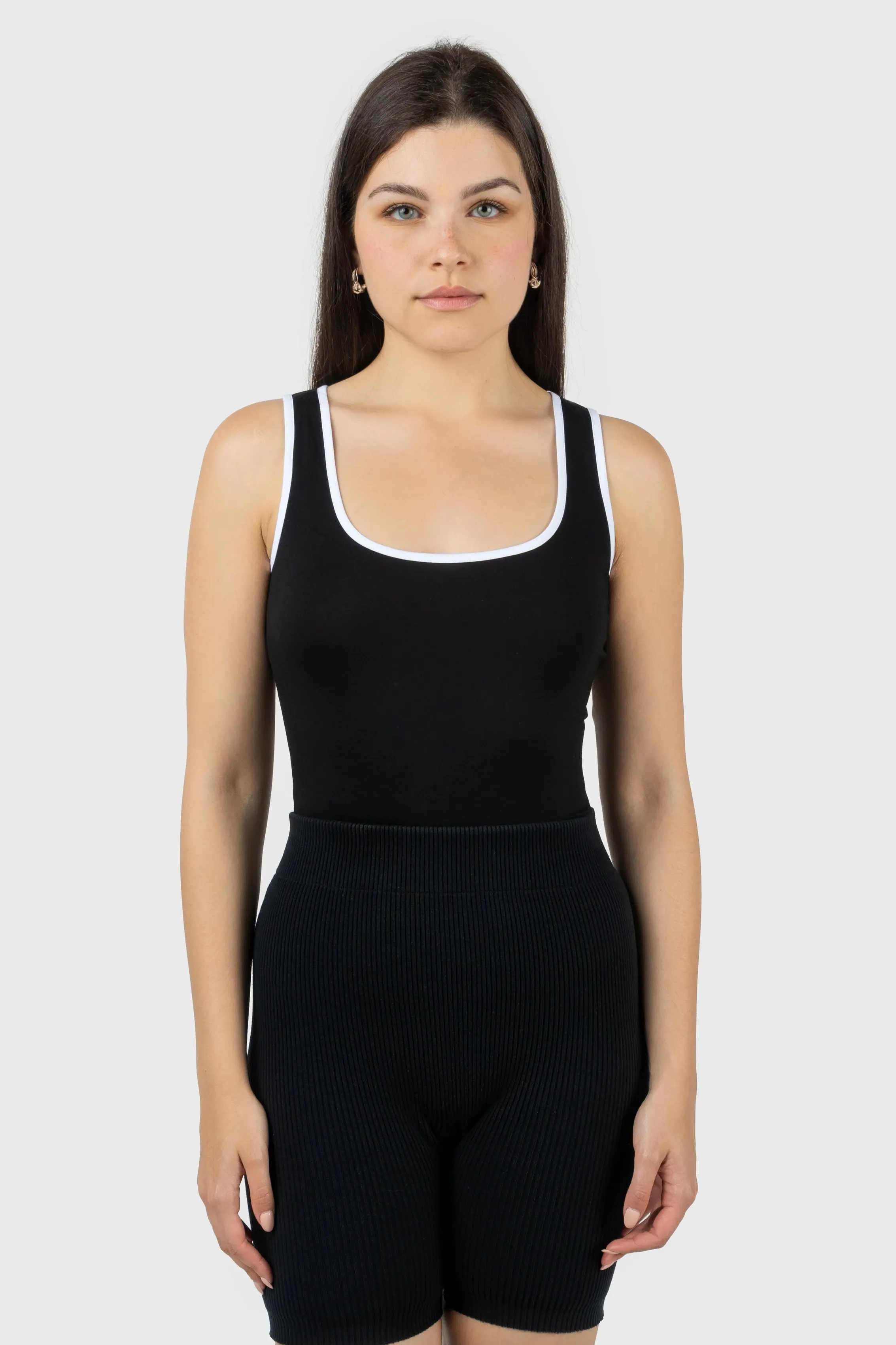 Contrast Scoop Neck Bodysuit